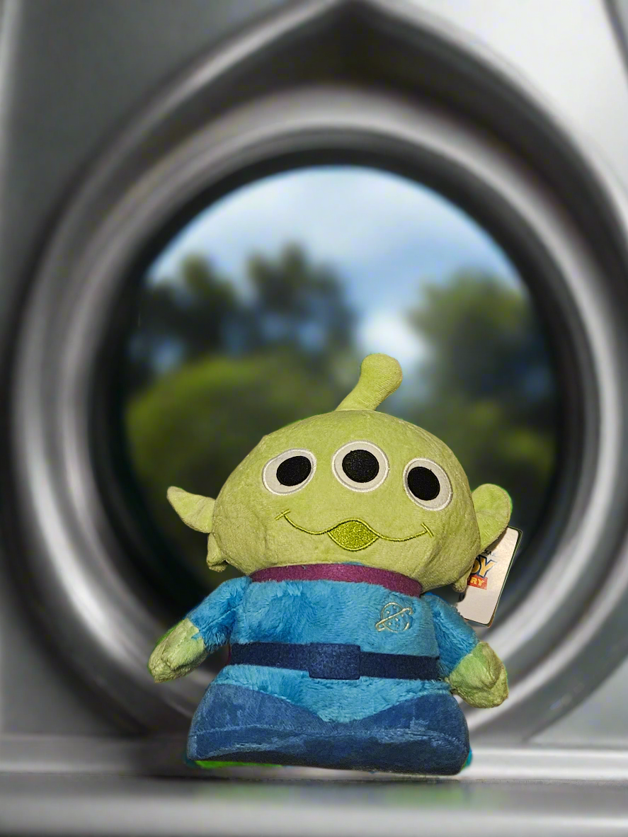 3-Eyed Alien Plush (8 inch)